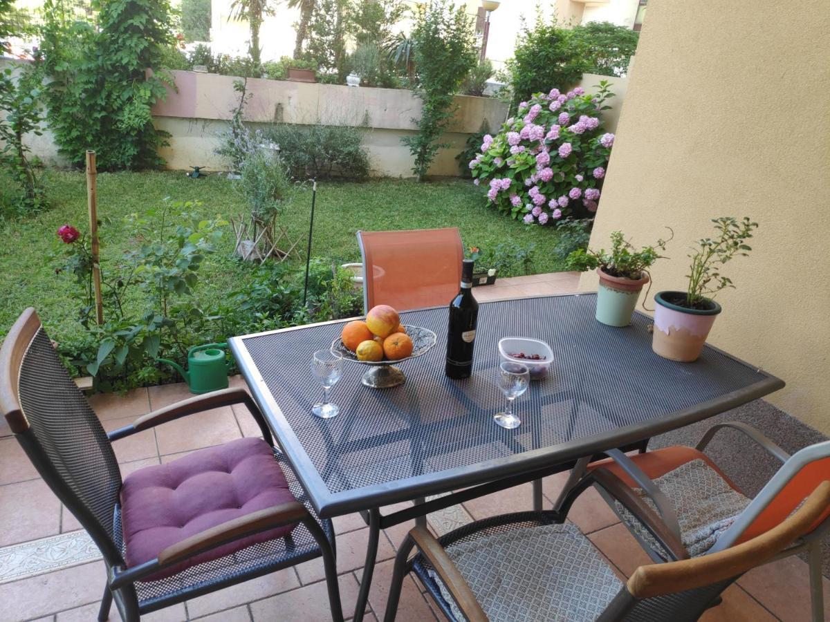 Spacious Apartment With Big Garden Near Beach Split Exterior foto